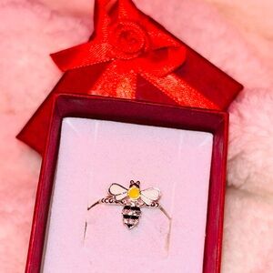 Yellow and Silver Bee Ring with Detailed Craftsmanship